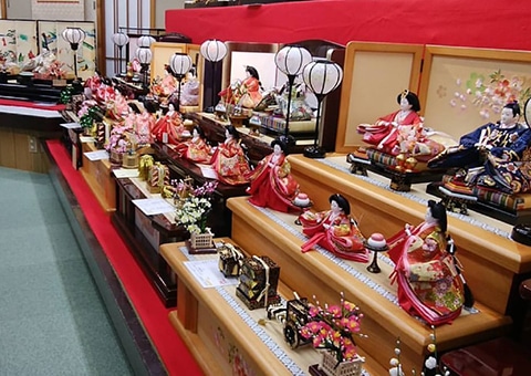 吉貞について | 人形工房吉貞｜雛人形・五月人形など日本人形の